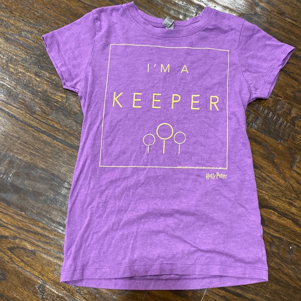 Purple Harry Potter “I’m a keeper” shirt